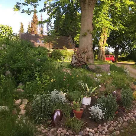 Herrenhaus Hohewarte Apartment Lubeck